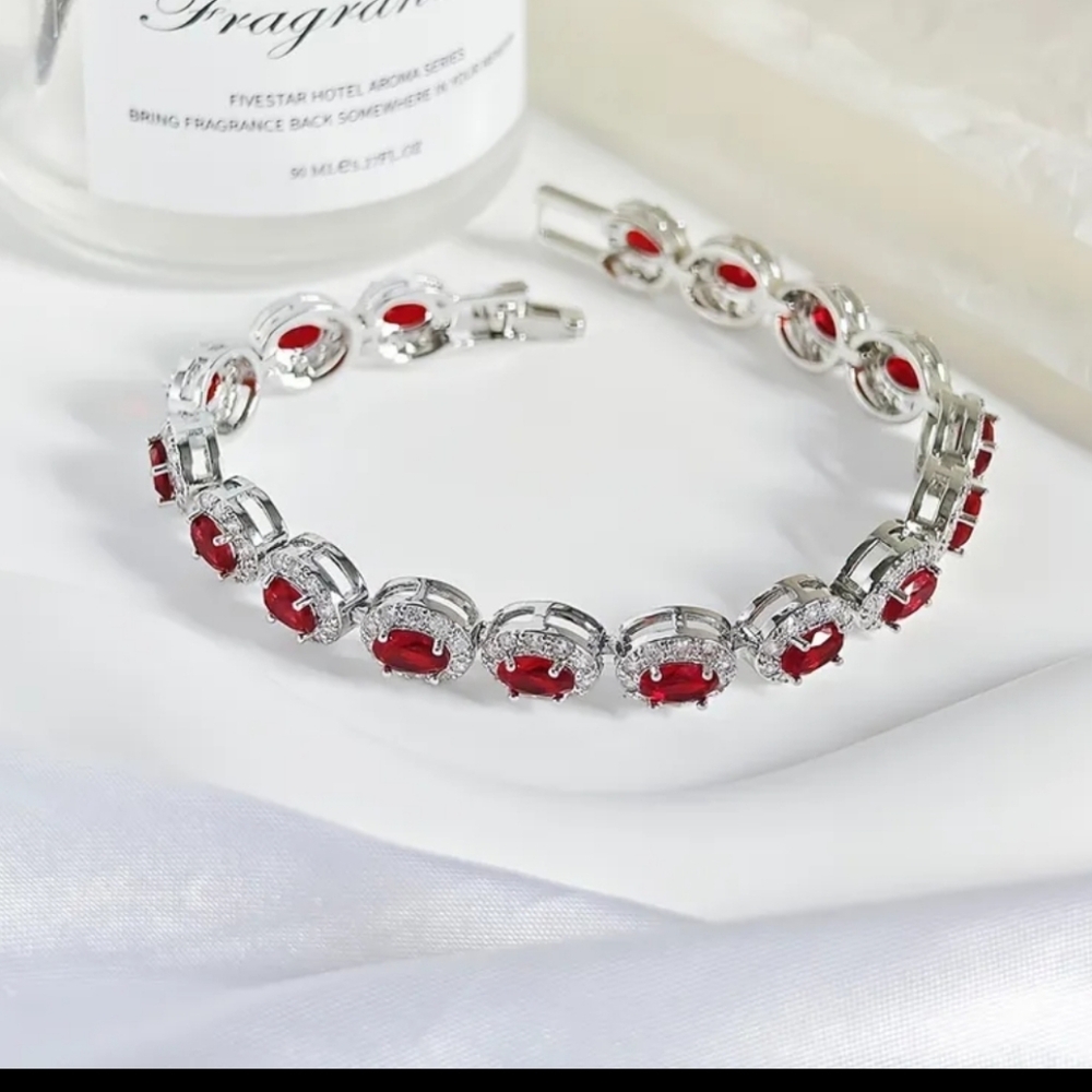🆕️💎 RUBY RED ZIRCON OVAL TENNIS BRACELET - SILVER TONE💎